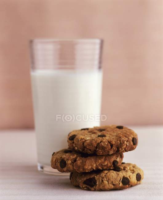 Chip oat biscuits — Stock Photo