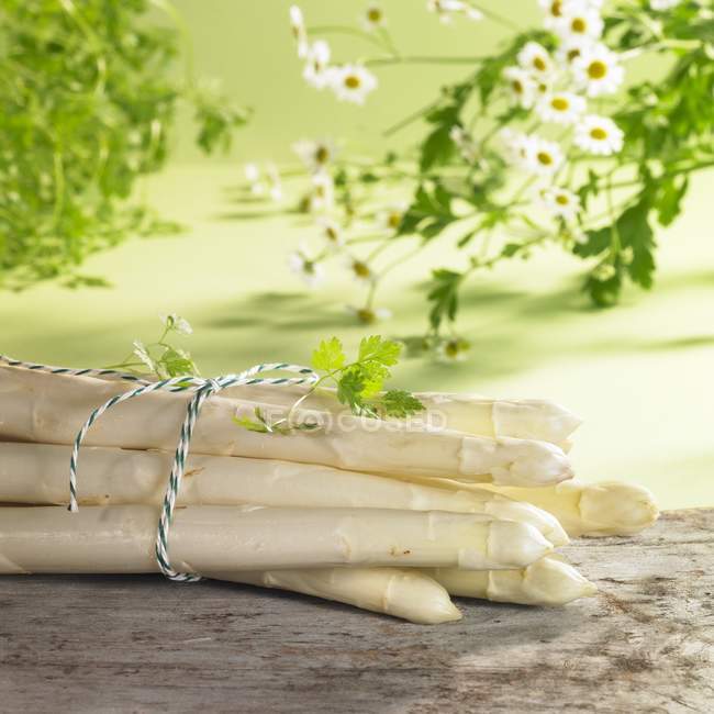 Still-life of white asparagus — Stock Photo