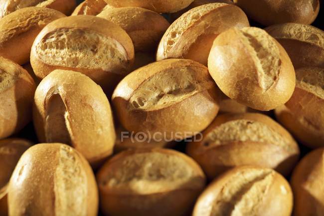 Купка хлібних рулетів — стокове фото