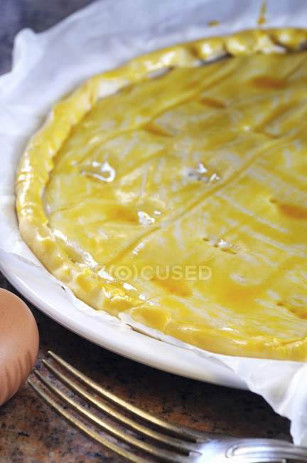 Пирог с яичным желтком — стоковое фото