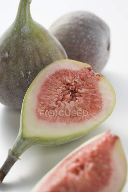 Green fresh figs — Stock Photo