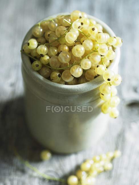 Groseilles blanches mûres fraîches — Photo de stock