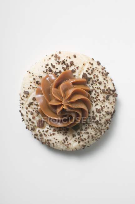 Biscotto con cioccolato grattugiato — Foto stock