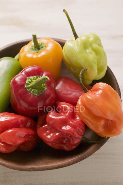 Peperoni e peperoncini misti — Foto stock