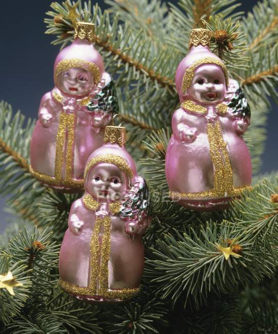 Adornos nostálgicos del árbol de Navidad - foto de stock