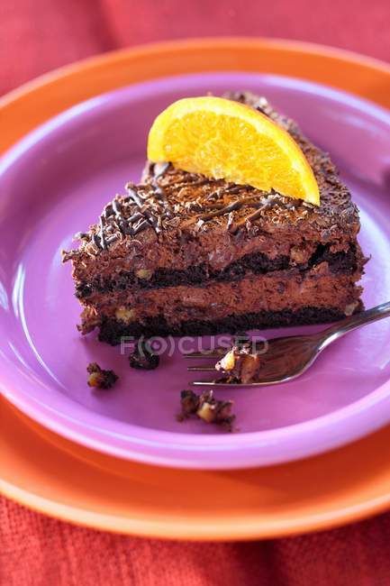 Pièce de gâteau en mousse au chocolat — Photo de stock