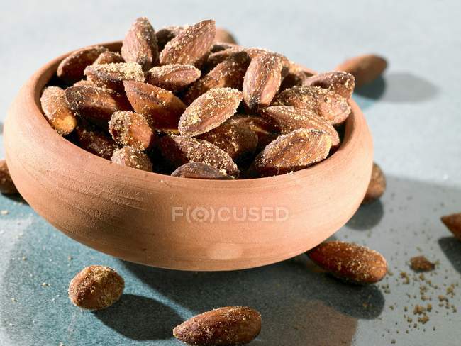 Salted roasted almonds — Stock Photo