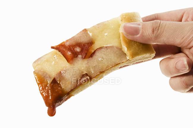Pizzasauce tropft — Stockfoto