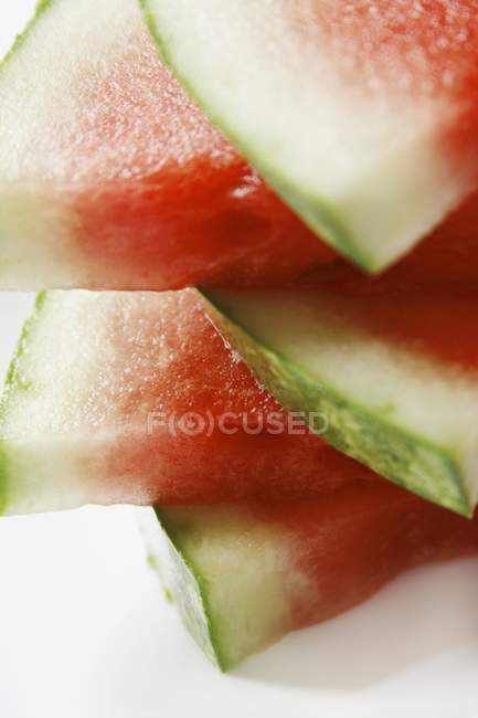Fatias de melancia empilhadas — Fotografia de Stock
