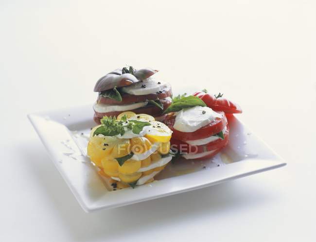 Saladas de Mozzarella de tomate — Fotografia de Stock