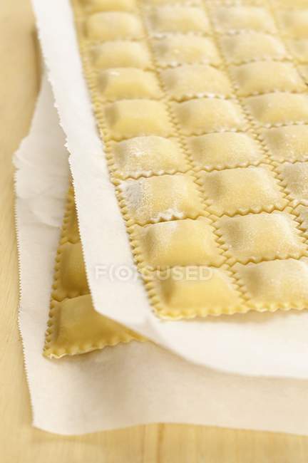 Homemade ravioli pasta — Stock Photo