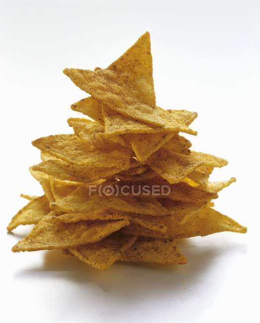 Піраміда кукурудзяні чіпси — стокове фото