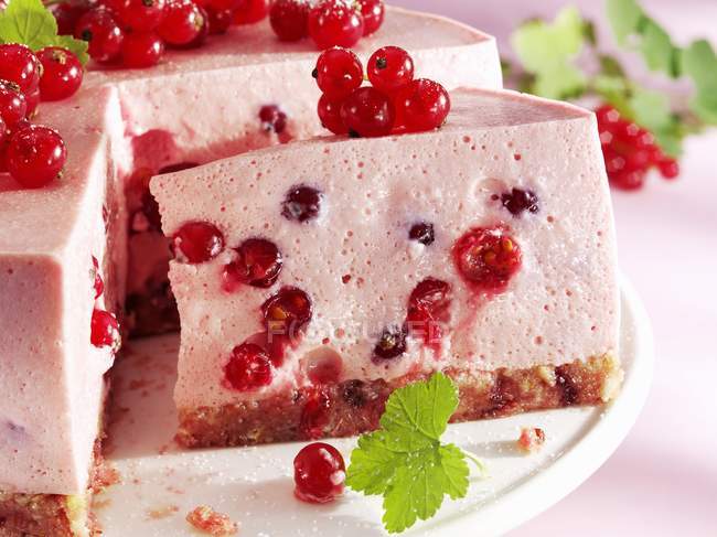 Gâteau Quark aux groseilles rouges — Photo de stock