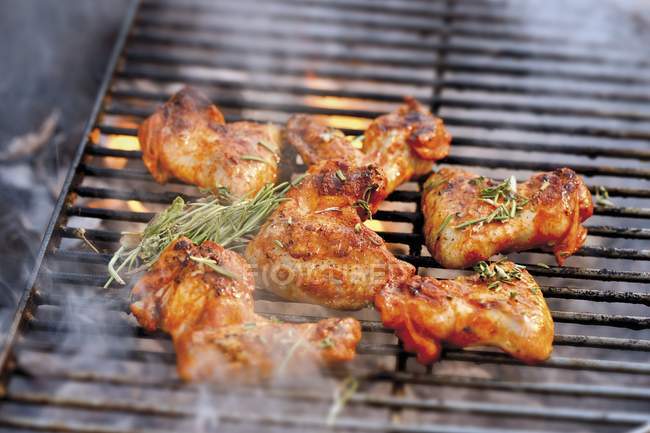 Chicken wings with rosemary — Stock Photo