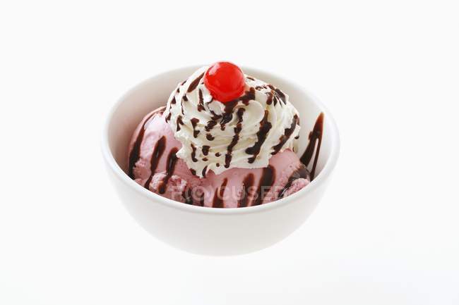 Ice cream sundae with cherry — Stock Photo