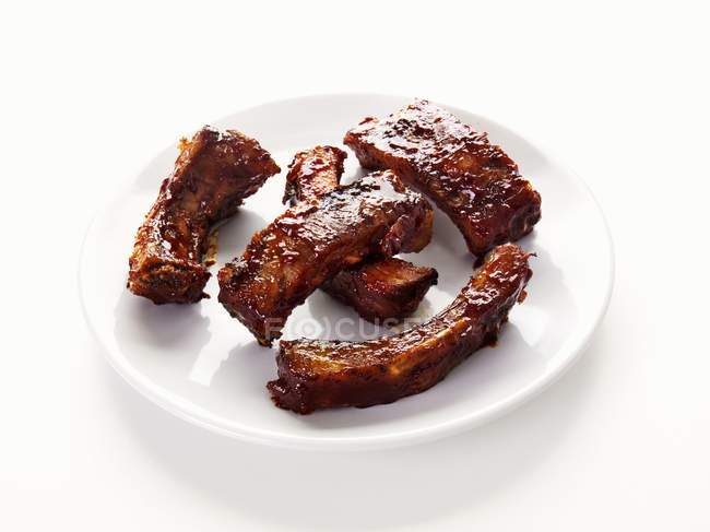 Spare ribs on plate — Stock Photo