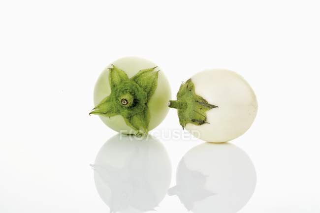 Bébé aubergine blanc — Photo de stock