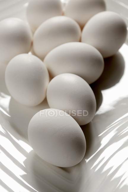 Tigela de ovos brancos — Fotografia de Stock