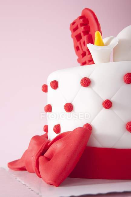 Decorato torta nuziale — Foto stock