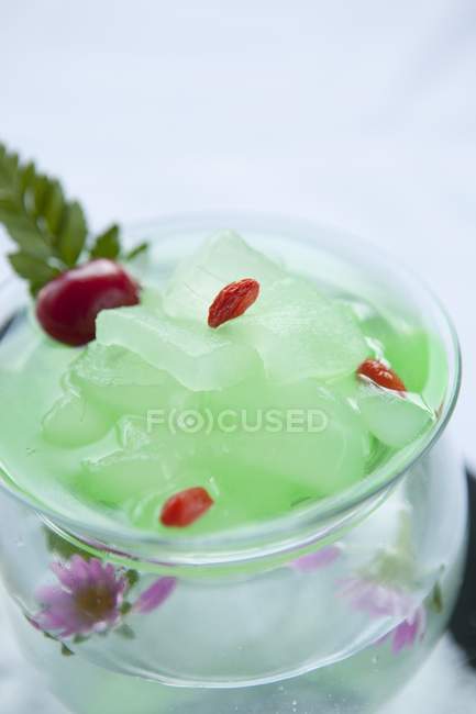 Fruchtpudding mit Rosinen — Stockfoto