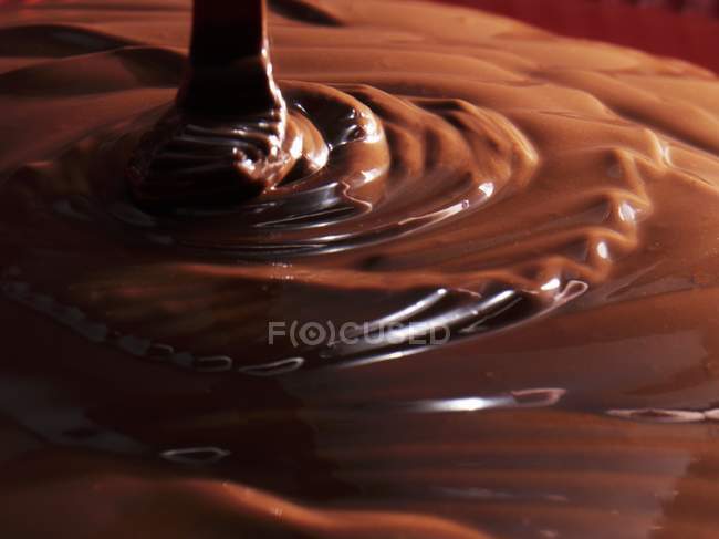 Chocolate de leite derretido — Fotografia de Stock
