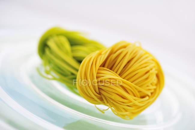 Raw pumpkin and broccoli pasta — Stock Photo