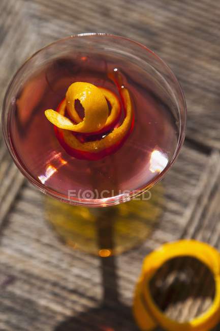 Vodka Martini with orange zest — Stock Photo