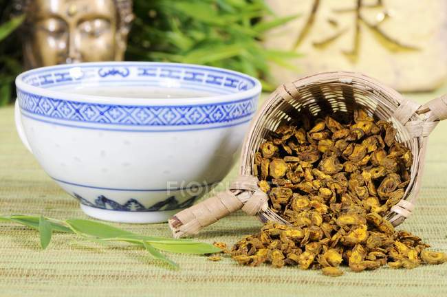 Китайський goldthread корінь чай — стокове фото