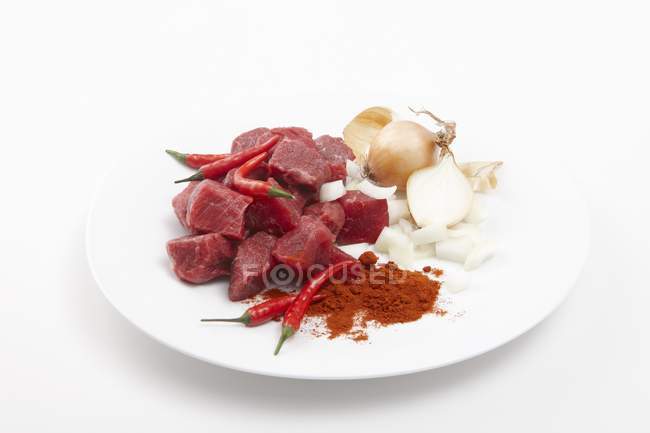 Ingredients for beef goulash — Stock Photo