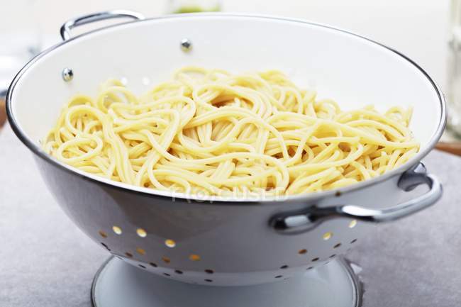 Frisch gekochte Spaghetti — Stockfoto