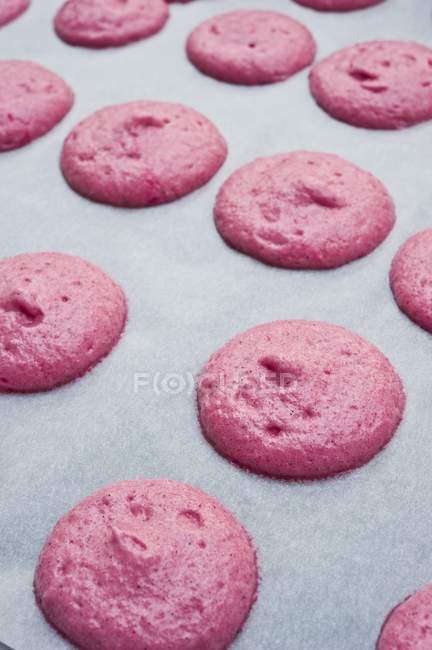 Piles de pâte de macaron rose — Photo de stock