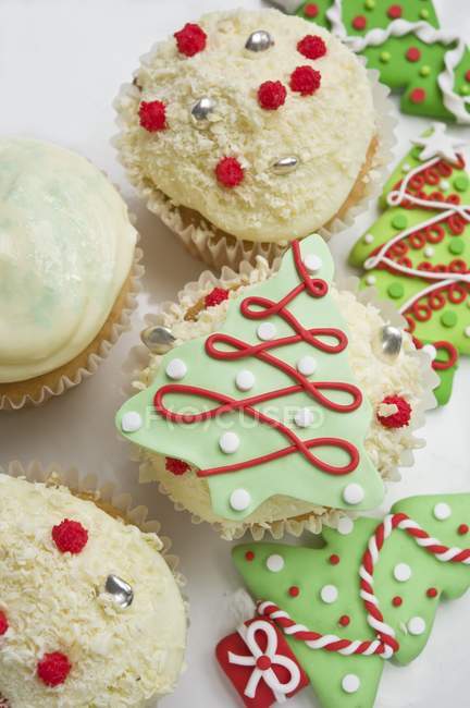 Various Christmas cupcakes — Stock Photo