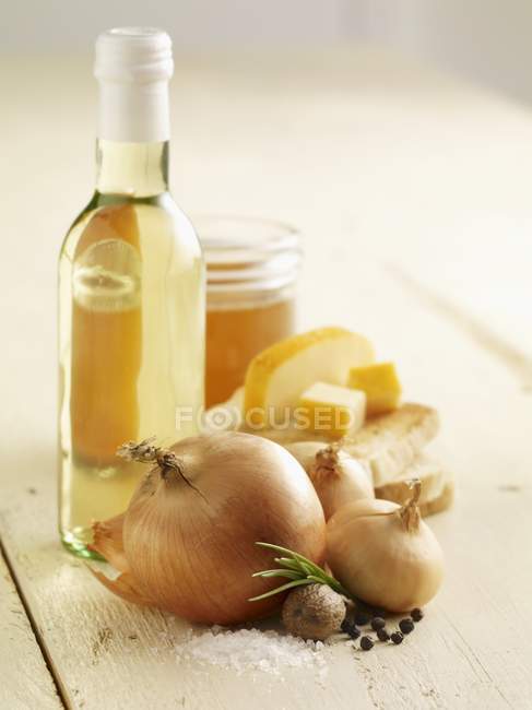 Ingredients for onion soup — Stock Photo