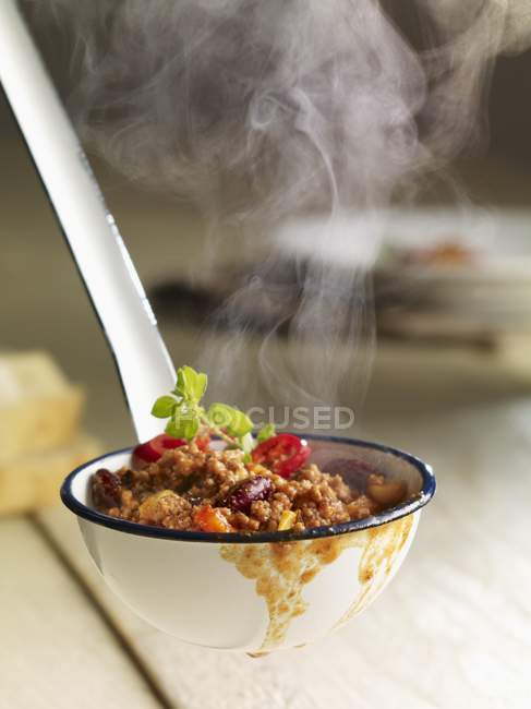 Steaming chilli con carne — Stock Photo