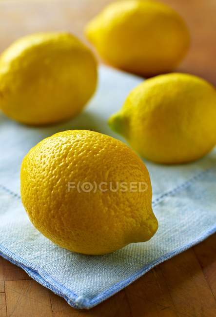 Limões maduros frescos — Fotografia de Stock
