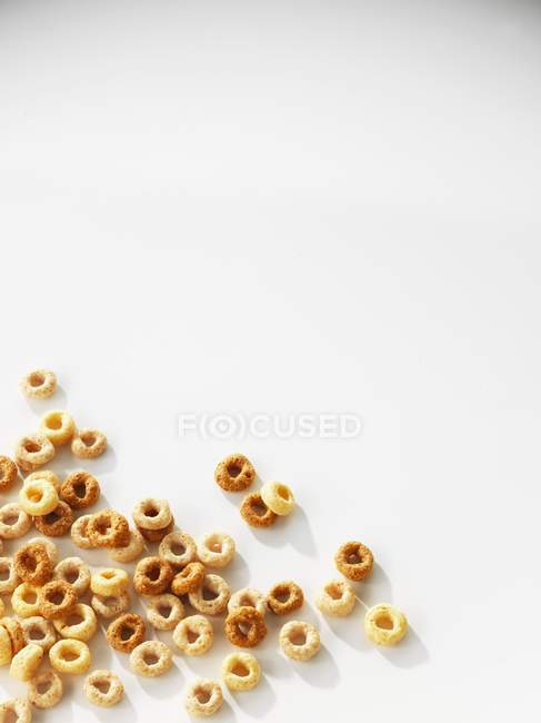 Flocos de anel derramados — Fotografia de Stock