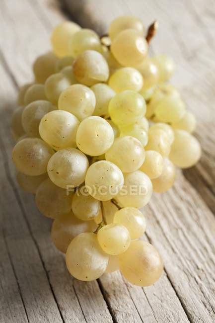Uvas brancas frescas — Fotografia de Stock