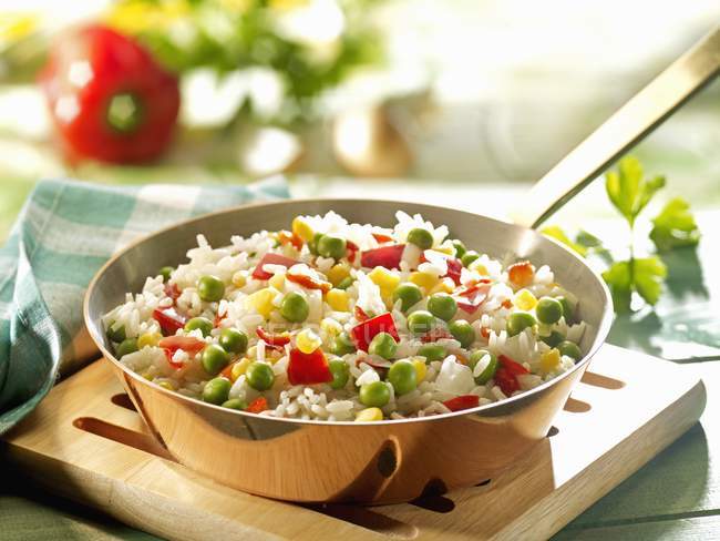 Colorful vegetables and rice dish — Stock Photo