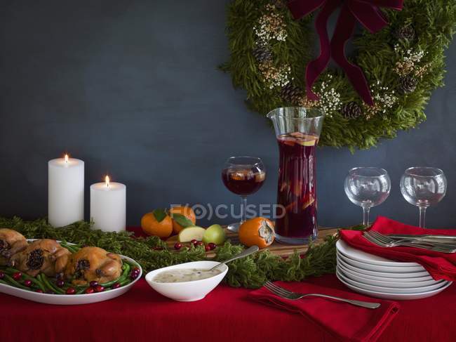 Holiday meal ready for serving — Stock Photo