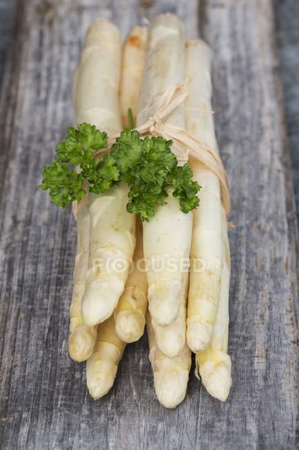 Bouquet d'asperges blanches — Photo de stock