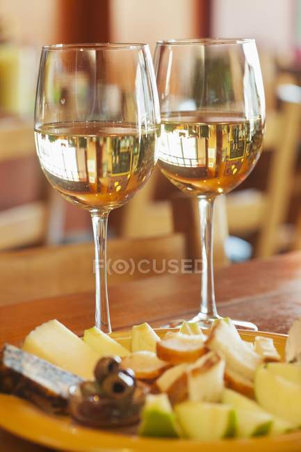 Zwei Gläser Wein — Stockfoto