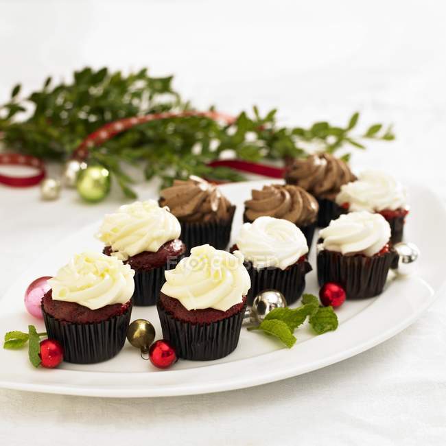 Red Velvet Cupcakes — Stock Photo