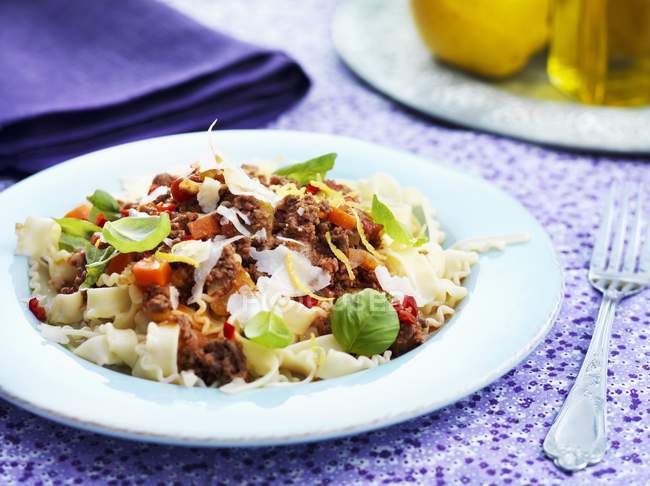 Pasta with bolognese sauce — Stock Photo