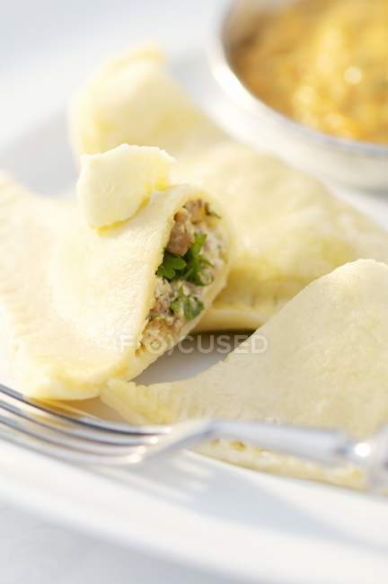 Closeup view of Romanian Ravioli filled with meat — Stock Photo