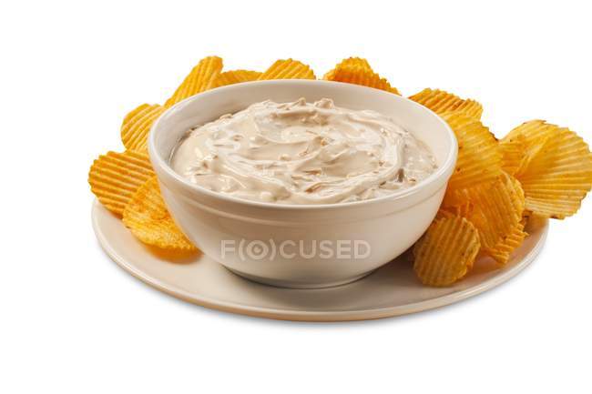 Bowl of Onion Dip with Barbecue Chips — Stock Photo