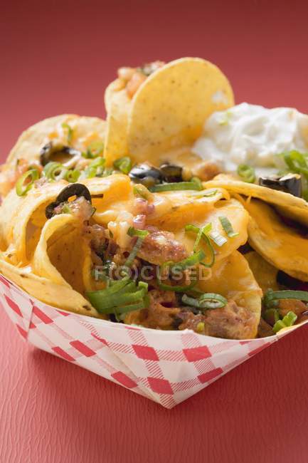 Ortilla chips with melted cheese — Stock Photo