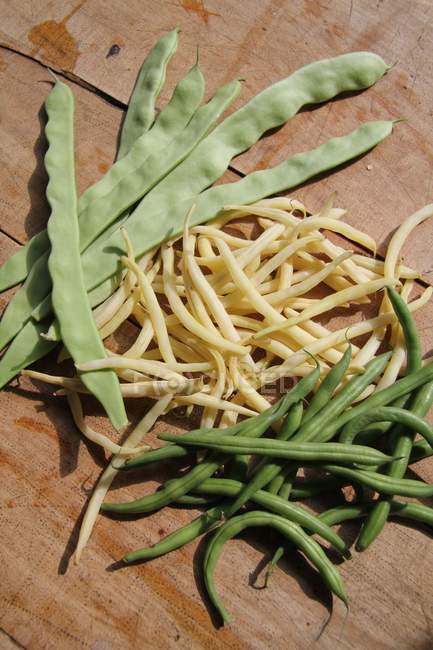Fresh Green and yellow beans — Stock Photo