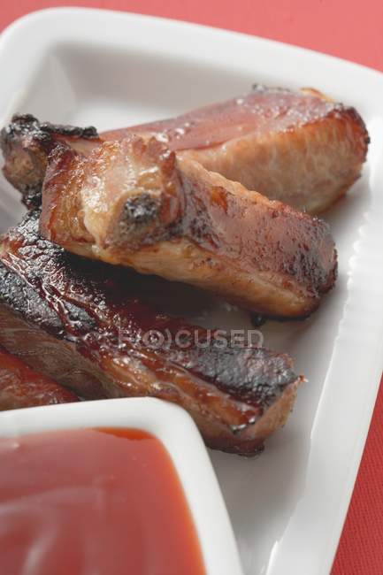 Costelas de porco fritas crocantes — Fotografia de Stock