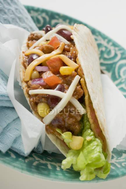 Mince taco with cheese — Stock Photo