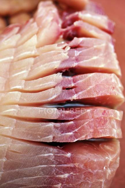 Filetes de pescado fresco de carpa - foto de stock